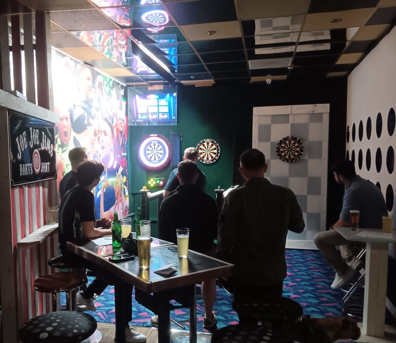 IMAGE_BLEND Joe Joe Jims Darts Joint Oches